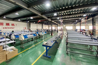Plastifieuse pneumatique FAYON 1325 avec table de stratification en bois et emballage en carton plastique pour panneau KT