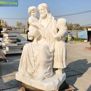 Scultura Religiosa Personalizzata in Marmo, Stile Europeo, Figura in Pietra Scolpita, Marmo Bianco, Figura che Tiene Bambini Seduti in Chiesa - Product Image 3