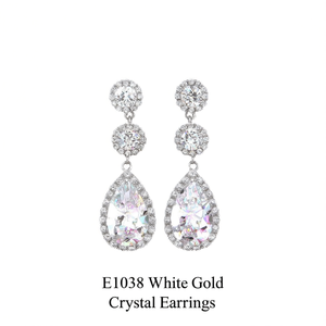 E1038 Orecchini pendenti in cristallo oro bianco per donna, stile classico da matrimonio, con montatura a castone - Product Image 1