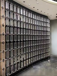 Écran décoratif de restaurant haut de gamme de conception moderne avec le diviseur et l'écran en aluminium de séparation de chaîne de lumière de LED - Product Image 4