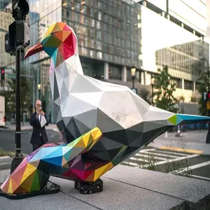 Escultura de Vidrio Pintado Geométrica para Jardín y Paisaje Exterior, Modelo Animal, Decoración de Superficie, Adornos Grandes para Inmobiliarias - Product Image 3