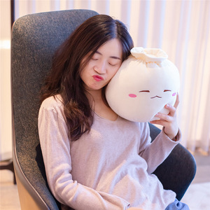 Coussin en peluche en forme de dumpling avec expression mignonne, coussin décoratif <span class=keywords><strong>Dim</strong></span> sum, jouet en peluche doux et amusant en forme de dumpling alimentaire - Product Image 2