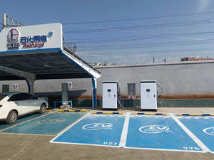 65Kwh 141kWh Sistema de bateria LifePO Battery 60KW 120kW DC Carregador rápido GBT CCS2 Armazenamento Estação de carregamento solar para carregador EV - Product Image 6