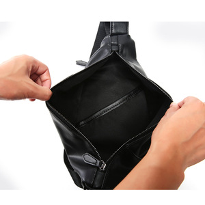 <span class=keywords><strong>Sac</strong></span> de poitrine unisexe en <span class=keywords><strong>cuir</strong></span> PU avec <span class=keywords><strong>bandoulière</strong></span> réglable, <span class=keywords><strong>sac</strong></span> banane croisé, <span class=keywords><strong>sac</strong></span> à <span class=keywords><strong>bandoulière</strong></span> pour le quotidien et les voyages, logo personnalisé, vente en gros - Product Image 4