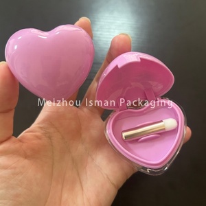 ISMAN Luxury 6g Boîte de blush rose double couche en forme de cœur, conteneur pour masque à lèvres avec pinceau, couvercle à clapet en plastique, vente en gros, marque privée - Product Image 3