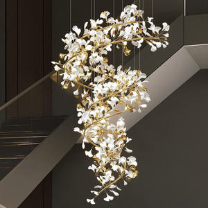 Lustre LED personnalisé en forme de feuille de Ginkgo, grand lustre en céramique en forme de branche d'arbre dorée pour hôtel, villa, hall d'entrée, escalier, salle à manger - Product Image 1