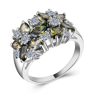 Anelli con Grappolo di Fiori A039 per Donne, Zirconia Cubica Creata in Laboratorio, Montatura a Griffe Marquise, Gioielli di Moda per Fidanzamento - Product Image 4