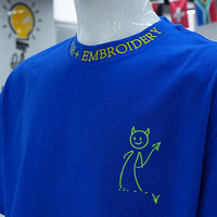 Camiseta de Alta Calidad 100% Algodón Tejido, Unisex, Oversize, con Bordado 3D en Chenilla, Hombros Caídos, Cuello Redondo, Manga Corta, 305g