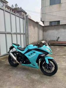 Moto Sportiva da Turismo 250cc (Made in China) - Monocilindrico Raffreddato a Liquido, Affidabile e Potente - Product Image 4