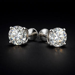 Boucles d'oreilles en platine et diamants à visser pour femme, avec fermoir sécurisé, bijoux fins à l'éclat brillant, idéales pour le quotidien - Product Image 2