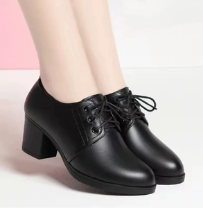 Última <span class=keywords><strong>moda</strong></span> <span class=keywords><strong>mujer</strong></span> <span class=keywords><strong>botas</strong></span> señoras tacones gruesos <span class=keywords><strong>botas</strong></span> zapatos <span class=keywords><strong>de</strong></span> <span class=keywords><strong>mujer</strong></span> - Product Image 2