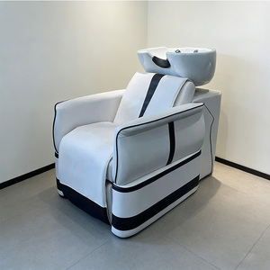 Sillón de Lavacabezas Moderno y de Lujo para Salón de Belleza con Lavabo de Cerámica, Profesional, en Color Blanco Crema y Cuero con Rayas Negras - Product Image 3