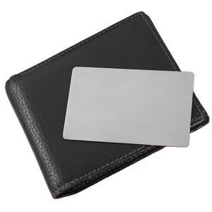 Tarjeta de Visita de Titanio Puro GRADO <span class=keywords><strong>2</strong></span> del Tamaño de una Tarjeta de Crédito, Grabable para Tarjetas de Visita, Regalos Personalizados y Coleccionables - Product Image 1