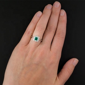 Anelli di forma quadrata retrò da <span class=keywords><strong>donna</strong></span> <span class=keywords><strong>anello</strong></span> di zircone verde sposa gioielli di fidanzamento per matrimonio con <span class=keywords><strong>anello</strong></span> pieno di trivellazione regali d'amore - Product Image 5