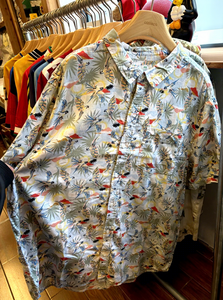 <span class=keywords><strong>Camicia</strong></span> da Donna <span class=keywords><strong>Beige</strong></span> con Stampa Floreale Hawaiana e Ricami, Sexy, a Maniche Corte, 100% <span class=keywords><strong>Lino</strong></span> Traspirante, Casual, con Bottoni, per la Spiaggia - Product Image 2