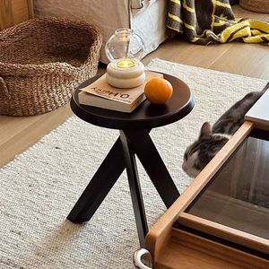 Table basse en bois massif, plateau rond, base en X, style nordique, table d'appoint pour salon, utilisation adulte - Product Image 4