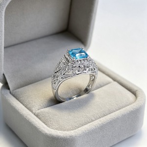 Anello quadrato blu da donna con design geometrico, accessorio da dito per uso quotidiano - Product Image 3