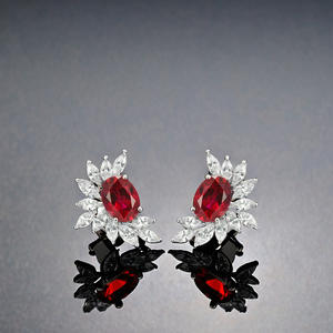 Pendientes de Mujer MUSHAN, Plata de Ley S925, Chapados en Oro Verdadero, Alas de Ángel, Color Rojo Sangre de Pichón Sintético Artificial - Product Image 6