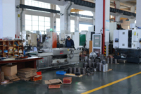 Roterende roestvrijstalen industriële groentesnijdermessen met motor voor groenteverwerkingsmachines