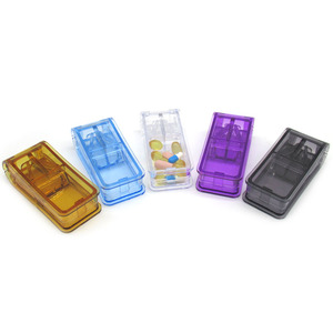 Commercio all'ingrosso Mini <span class=keywords><strong>Pill</strong></span> Cutter portatile di plastica medicina Cutter scatola di pillole con la taglierina di pillole frantoio Splitter custodie - Product Image 6