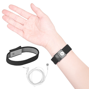 سوار معصم من النيوبرين قابل للتعديل مع واقي راحة اليد بحجم مخصص - Product Image 2