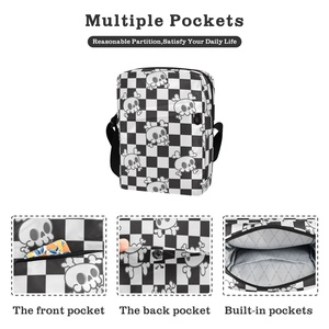 Nouveauté : Sac bandoulière de voyage compact à carreaux personnalisé pour homme – Sacs messager pour hommes - Product Image 2