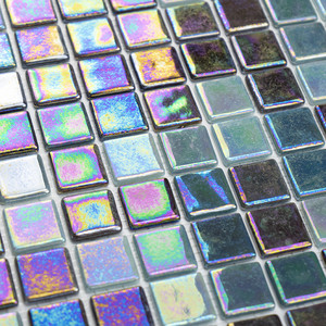 Piastrelle in Vetro Mosaico Acquaris Maldives 12x12 Pollici Iridescenti per Decorazione Pareti Piscina - Product Image 6