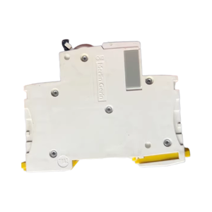 เบรกเกอร์ขนาดเล็ก IC65N แบบ 2 ขั้ว สวิตช์อากาศ 6ka กำลังตัดวงจร IC65N 3P C63A รุ่น RCBO/RCB/MCB  วัสดุพลาสติก - Product Image 2