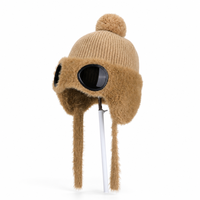 Bonnet en tricot côtelé en polyester avec lunettes de protection et pompon en fausse fourrure, chaud pour l'hiver, pour femme, pour l'extérieur