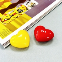 2023 gros personnalisé cosmétique Mini vide en plastique amour coeur brillant à lèvres Tubes rouge à lèvres rouge à lèvres étui brosse conteneurs Tube