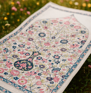 Custom Wholesale Persian Non-Slip Flannel <strong>Washable</strong> Home Islamic Prayer <strong>Rug</strong> - Product Image 1
