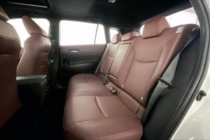 Bajo kilometraje para autos usados: <span class=keywords><strong>Toyota</strong></span> <span class=keywords><strong>Corolla</strong></span> <span class=keywords><strong>Cross</strong></span> GLI SUV <span class=keywords><strong>2022</strong></span>, listos para enviar. - Product Image 3