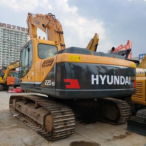 Excavatrice 22 tonnes Corée, stock neuf, HYUNDAI 220LC-9S, poids, d'occasion, à vendre - Product Image 2