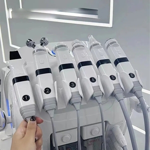 Appareil de soin de la peau à oxygène non invasif 8-en-1, machine de microdermabrasion et de peeling pour la tête et les pieds, modèle sur pied - Product Image 6