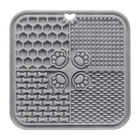 Tapis à lécher en silicone NicePets pour l'alimentation lente avec ventouse |   Tapis anti-étouffement et antidérapant pour chiens et chats, 4 tailles, 12 couleurs