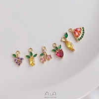 Vente en gros de pendentifs en zirconium coloré en forme de fruits plaqués or 14 carats, préservant la couleur, cerise, ananas et raisin, petits pendentifs pour la fabrication de bijoux DIY