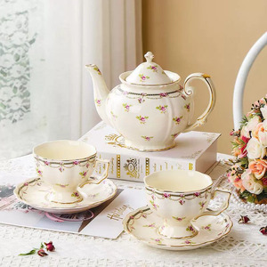 Taza de Café/Té de Porcelana con Platillo, Estilo Británico Vintage, Borde Dorado, Ecológico, Retro Europeo, Novedad, 250 ml - Product Image 3