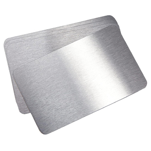 Carte bancaire gravée design carte de crédit personnalisée sublimation en acier inoxydable carte de visite vierge en aluminium <span class=keywords><strong>noir</strong></span> blanc rouge en métal - Product Image 2