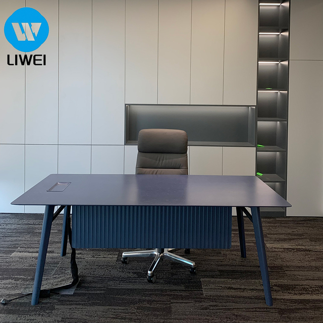 LIWEI Modern Wooden Executive Office Desk-Ergonomic Design Durable Customizable Size Color 3-5 Year Warranty Commercial Use