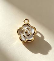 Pendentif mini rose coloré en émail plaqué or 18 carats YWXS, motif camélia, pour la création de bijoux DIY