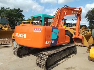 Excavadora Hitachi de segunda mano, bien mantenida, lista para trabajar - Product Image 4