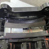 Nuevo Kit de freno de pinza de freno trasero de 4 ollas personalizado, pastillas de disco de pinza de freno de coche para Mercedes Benz AMG GLE350 GLE53 C300 CLA250