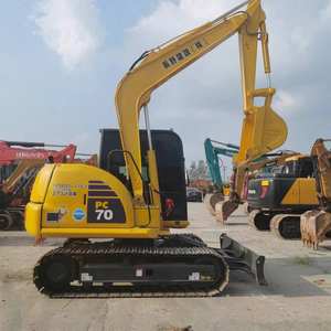 Excavadora Usada Komatsu PC70, Capacidad de Cucharón de 0.3m, Potencia de 40.5kW, Motor de 7T, Profundidad de Excavación de 3820mm, Altura de Excavación de 5760mm - Product Image 1
