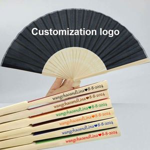 Éventail pliant artisanal sculpté en bambou, motif imprimé, cadeau d'affaires - Product Image 2