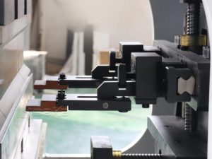 Cintreuses CNC tôle hydraulique 3 12 20 tonnes tôle pliante petite <span class=keywords><strong>presse</strong></span> <span class=keywords><strong>plieuse</strong></span> électrique - Product Image 3