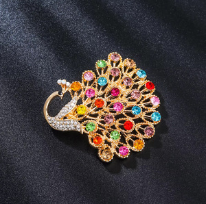 Broche Paon 2026, Style Ethnique Vintage, Strass, Plaqué Or Rose, en Alliage, pour Enfants, Cadeau de Mariage et Fiançailles - Product Image 4