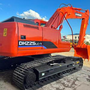 Excavadora DOOSAN DH225LC-7 de Segunda Mano, Buen Estado, Pintura Original, Motor Isuzu, Bomba Hidráulica, 22 Toneladas, Mediana/Grande, Lista para Exportación - Product Image 1