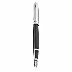 Penna Stilografica in Metallo Nero e Cromato con Punta in Acciaio Inossidabile per Scrittura, Set Regalo per Studenti e Professionisti Finanziari con Scatola - Product Image 2