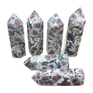 Pointe d'agate verte en gros pour la relaxation, cadeau unique pour la Saint-Valentin, collection spirituelle pour les fêtes - Product Image 2