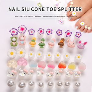 Separador de Dedos de Silicona en Forma de Margarita, Herramienta para Decoración de Uñas, <span class=keywords><strong>Corrector</strong></span> de Juanetes de Gel Suave y Flexible, 8 Piezas/Juego - Product Image 1